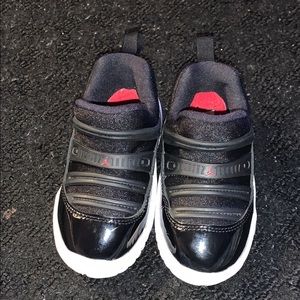 Jordan Retro 11 Little Flex